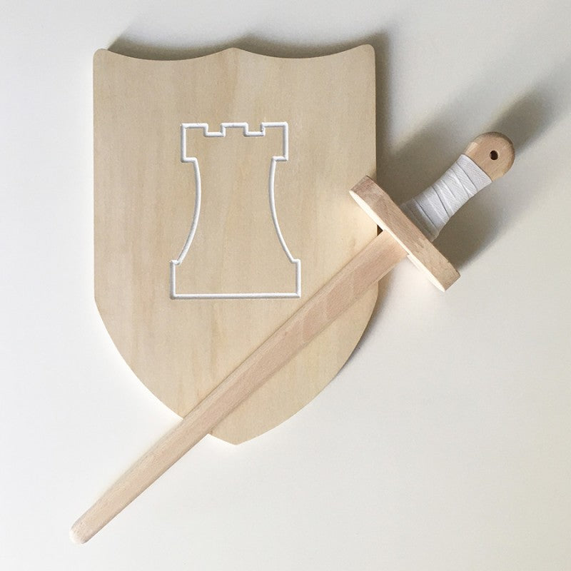 Arthur Pack - Wooden sword and shield - Executive-Skincare