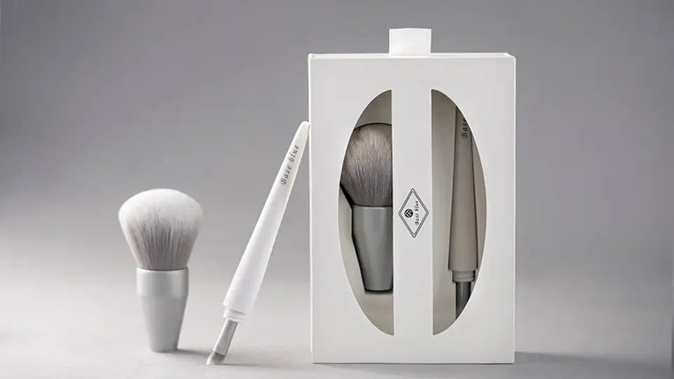 2-in-1 Makeup Brush A - Image #2