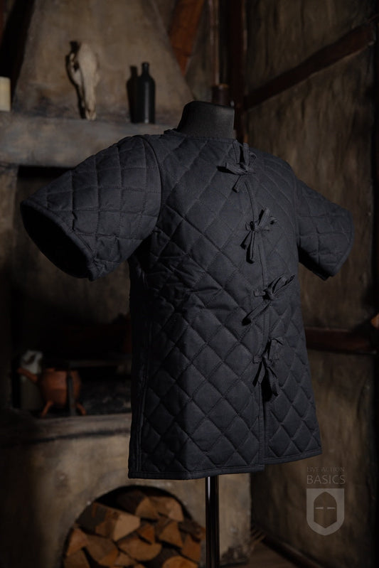 Basic Gambeson Black