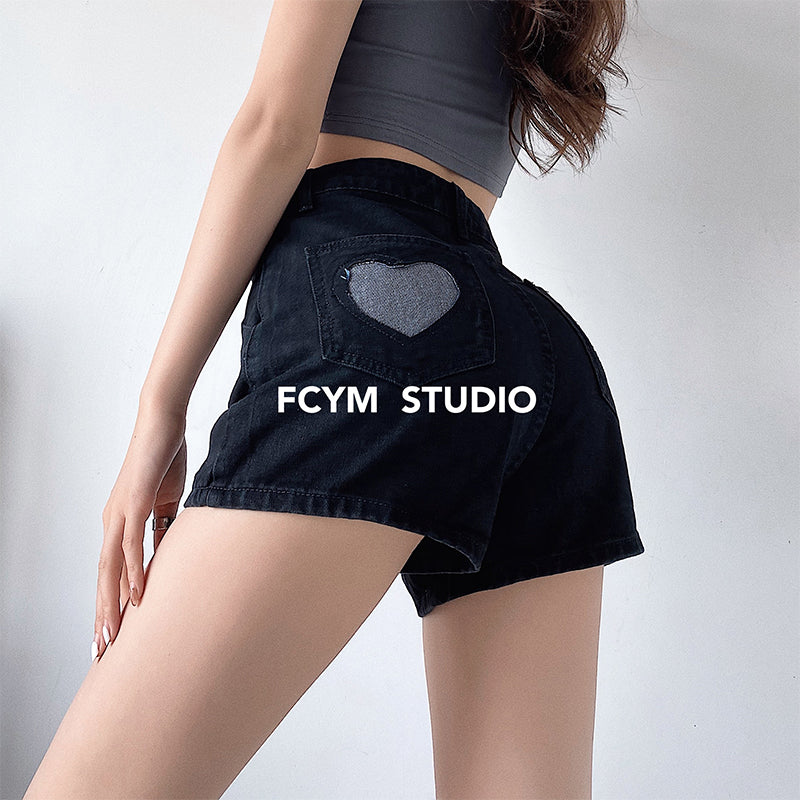 High Waist European and American Retro Hot Girl Heart Loose High Waist Super Short Shorts