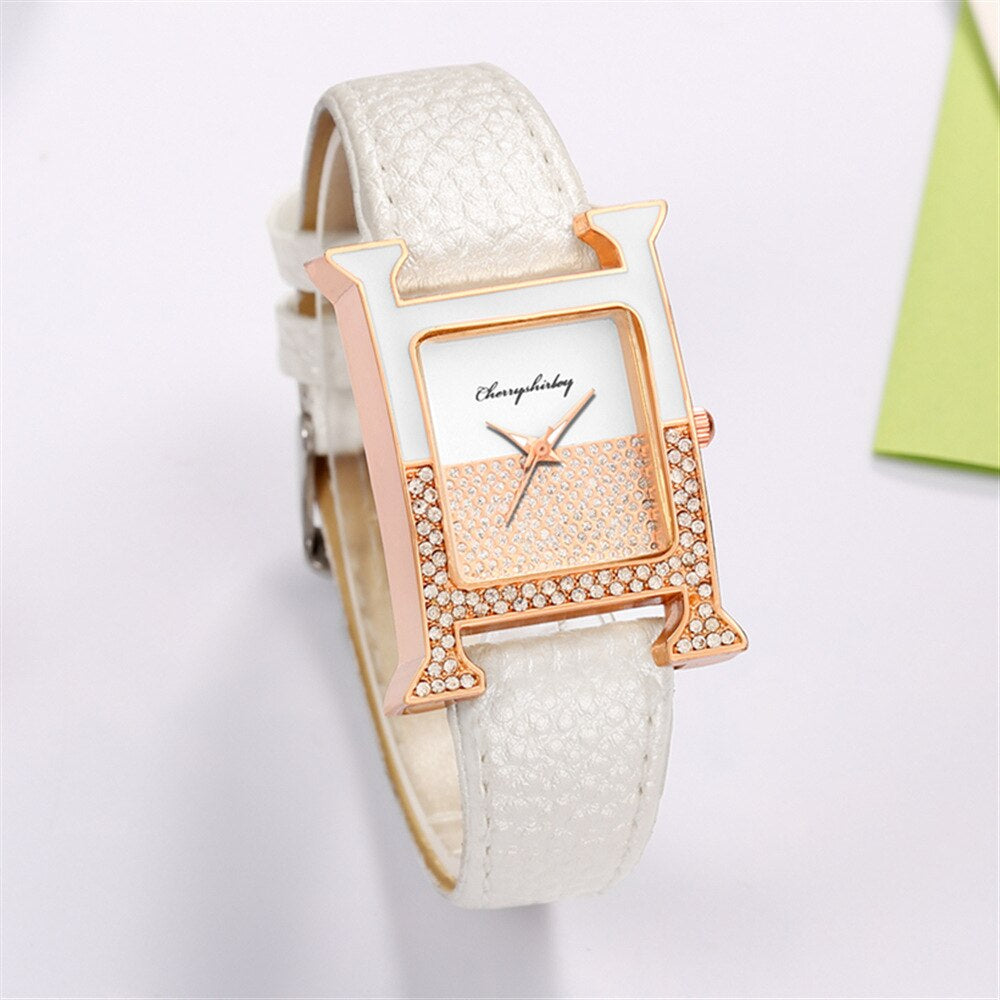 Luxury Brand Women Watches Fashion Crystal with Diamonds High Quality Design Quartz Watch Casual White Leather Strap Gift Clock