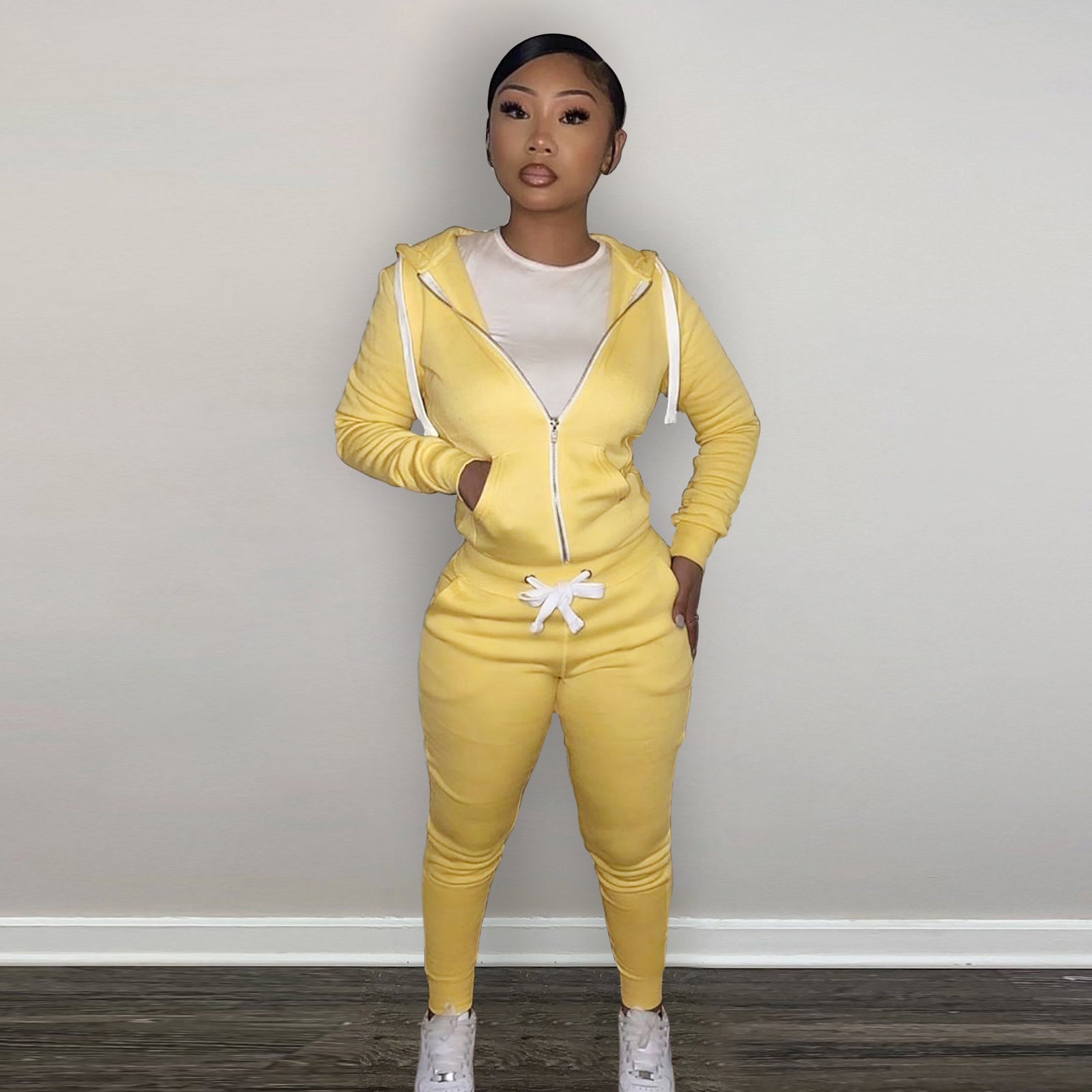 2 Piece Tracksuit Set - Executive-Skincare