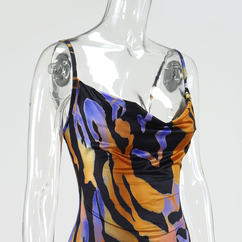 Printed Low Cut Dress - Executive-Skincare