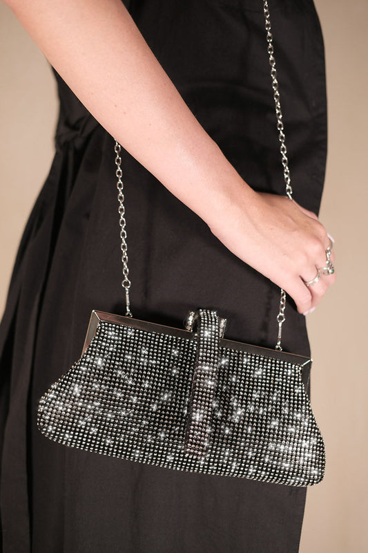 DIAMANTE EMBELLISHED CLUTCH BAG IN BLACK - Executive-Skincare