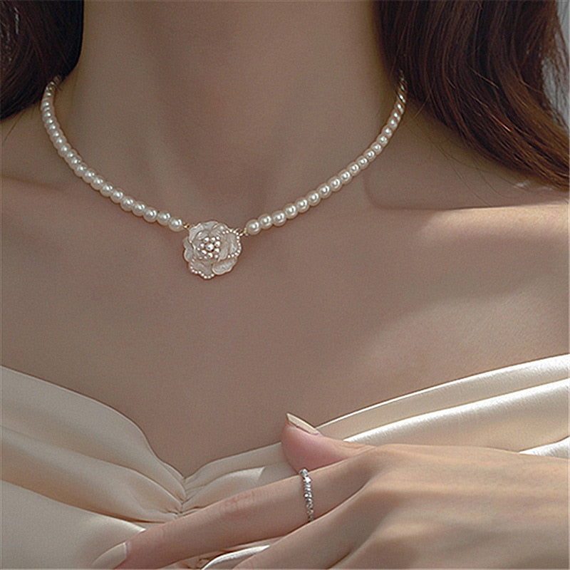 2021 Korean New Exquisite Rose Pearl Necklace Fashion Temperament Versatile Clavicle Chain Necklace Women&#39;s Jewelry - Executive-Skincare