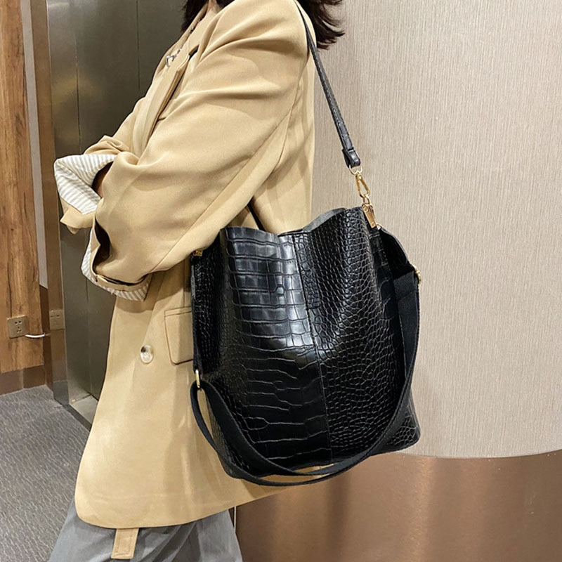 Vintage Crocodile Pattern Crossbody Bags For Women 2022 PU Leather Trend Designer Shoulder Handbags Large Capacity Bucket Bag - Executive-Skincare