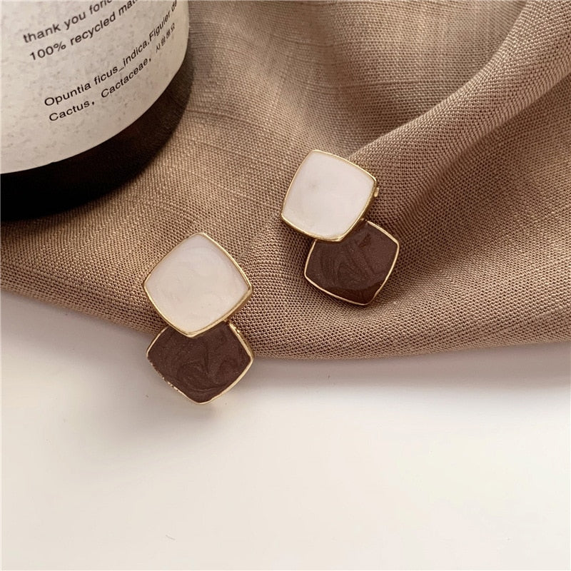 Autumn Winter  Brown Earrings Vintage Matte drop Earrings for women Metal Fashion Statement Dangle Earring  Trend Jewelry