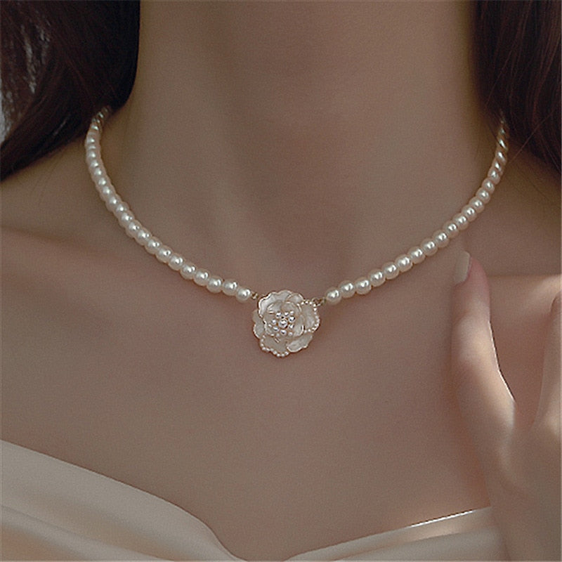 2021 Korean New Exquisite Rose Pearl Necklace Fashion Temperament Versatile Clavicle Chain Necklace Women&#39;s Jewelry - Executive-Skincare