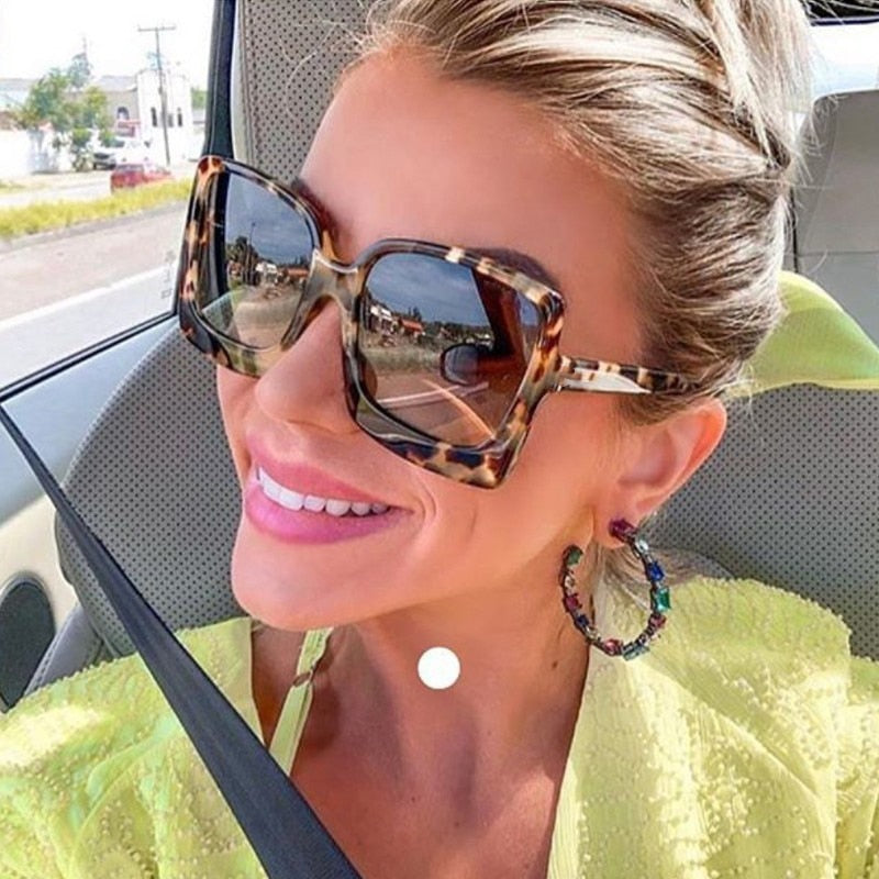 2022 Big Frame Fashion Oversized Sunglasses Women Brand Designer Plastic Female Gradient Sun Glasses gafas de sol mujer UV400 - Executive-Skincare