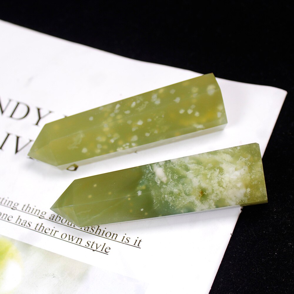 1pc 100% Natural Crystal Point Green jade Healing Obelisk reseda Quartz Wand green Ornament for Home Decor Reiki Energy Stone - Executive-Skincare