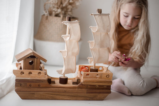 Wooden Pirate Ship - Executive-Skincare