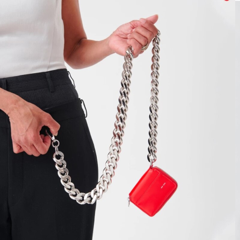 Thick metal chain black wallet Shoulder Bag Mini small bag chest bag zero wallet shoulder bag lady bag - Executive-Skincare