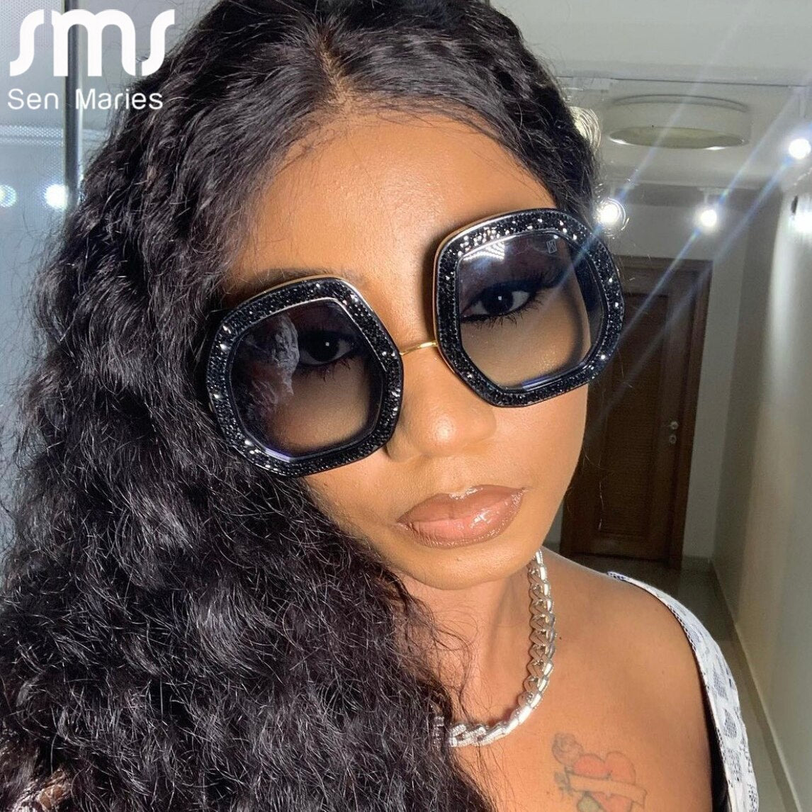 2022 Oversized Sunglasses Women Luxury Diamond Shiny Crystal Sun Glasses Men UV400 Shades Eyewear Hipster Necessary - Executive-Skincare