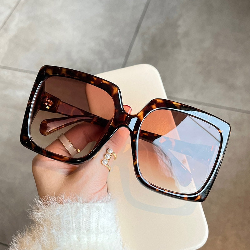 New Luxury Oversized Square Women Sunglasses High Quality Fashion Vintage Trends Sun Glasses Men Retro Shades UV400 Gafas De Sol - Executive-Skincare