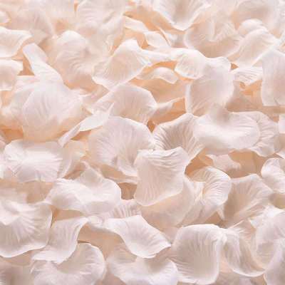 500/1000/3000 Pcs Of 5*5cm Artificial Rose Petal Artificial Flower Silk Petals Valentine&#39;s Day Wedding Flower Decoration Flowers - Executive-Skincare