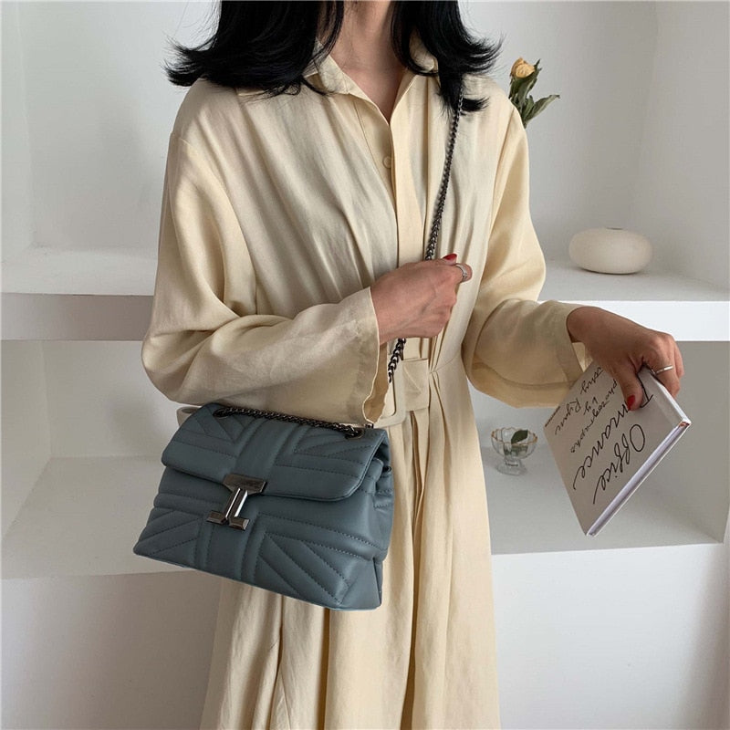 Trendy Chain Sling Crossbody Bags for Women PU Leather Shoulder Messenger Bag Ladies Brand Design Solid Color Female Travel Bag - Executive-Skincare