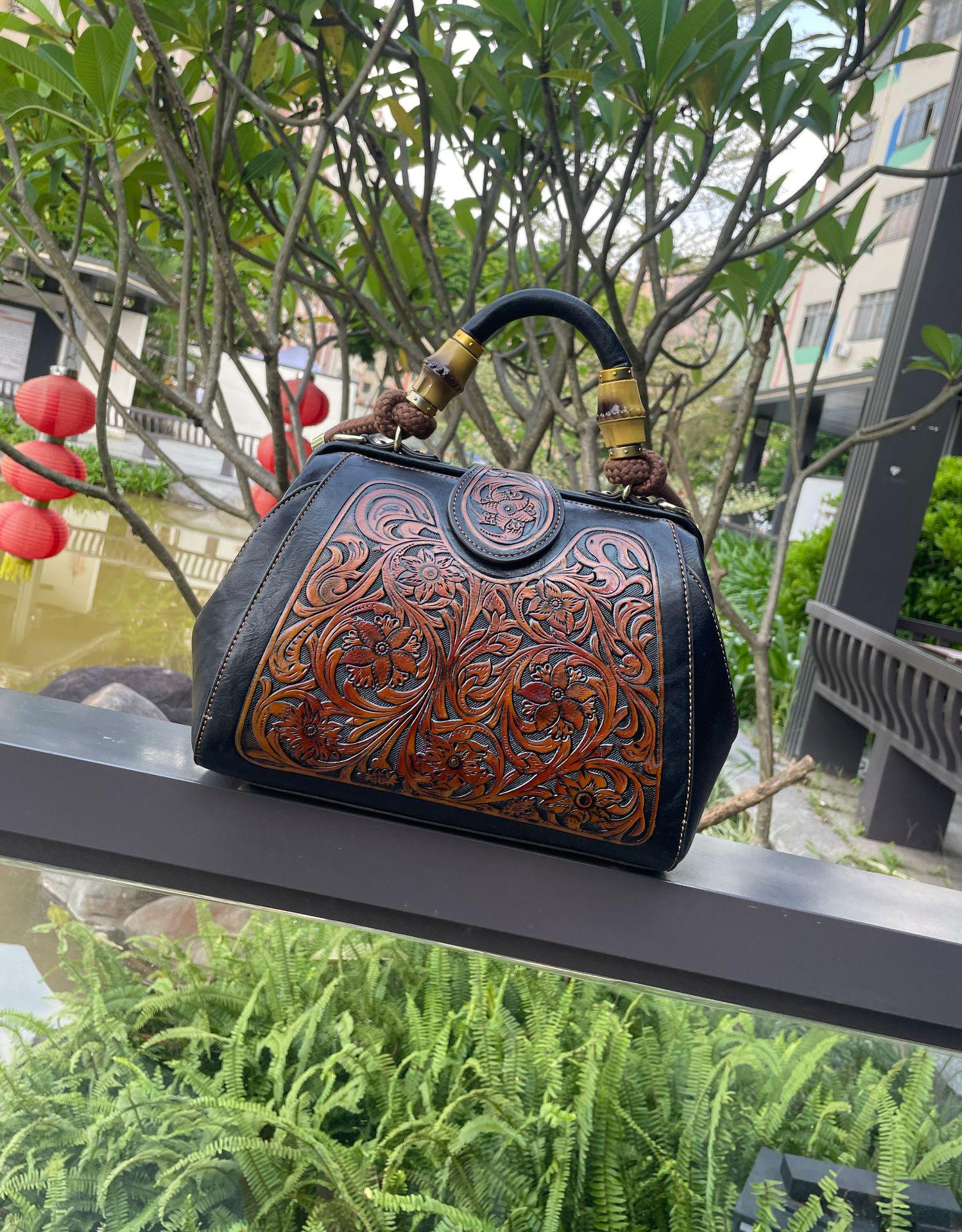 Johnature Luxury Handbag 2022 Autumn New Vintage Handmade Leather Carved Women Bag Versatile Female Shoulder &amp; Crossbody Bags - Executive-Skincare