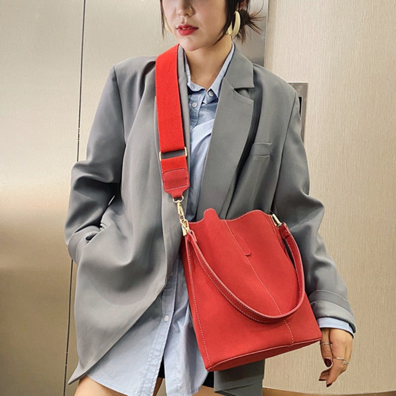 Women Bucket Bag PU Leather Design Shoulder Bag Large Capacity Lady Crossbody Bags Wide Strap Female Solid Color Totes - Executive-Skincare