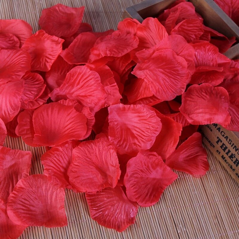 500/1000/3000 Pcs Of 5*5cm Artificial Rose Petal Artificial Flower Silk Petals Valentine&#39;s Day Wedding Flower Decoration Flowers - Executive-Skincare