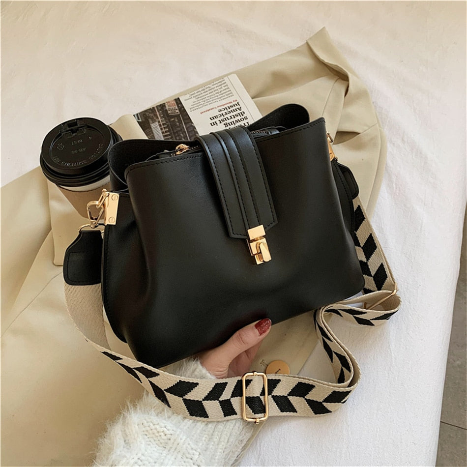 Vintage Simple Small PU Leather Bucket Crossbody Bags for Women 2022 Designer Fashion Lady Luxury Black Shoulder Handbags Totes - Executive-Skincare