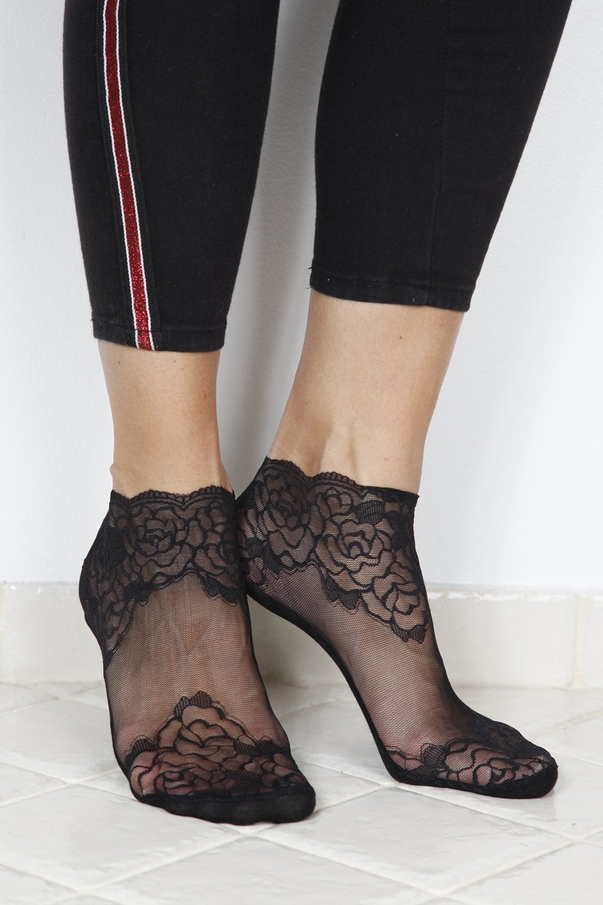 TERESA black lace socks for women - Executive-Skincare