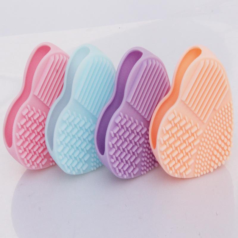 Heart Shaped Brush Cleaner (No More Skin Problems) - Executive-Skincare