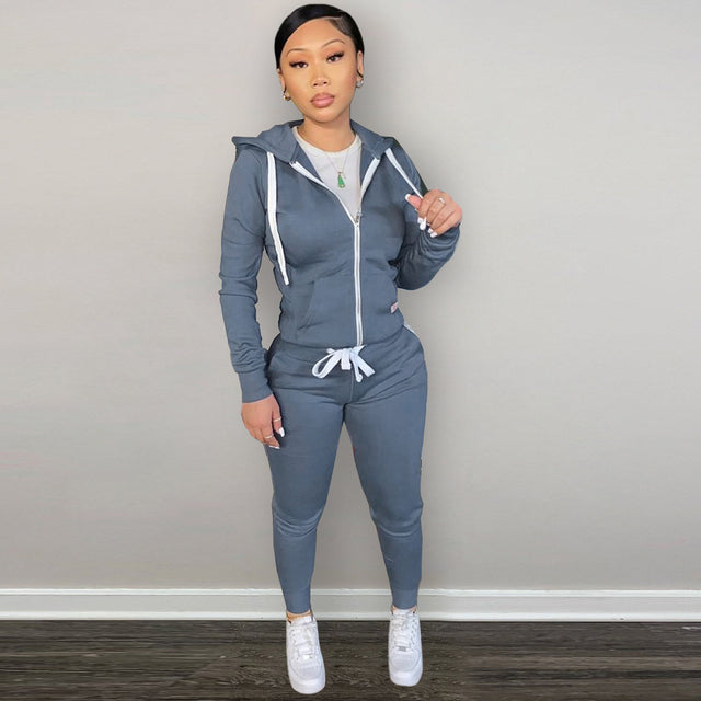 2 Piece Tracksuit Set - Executive-Skincare